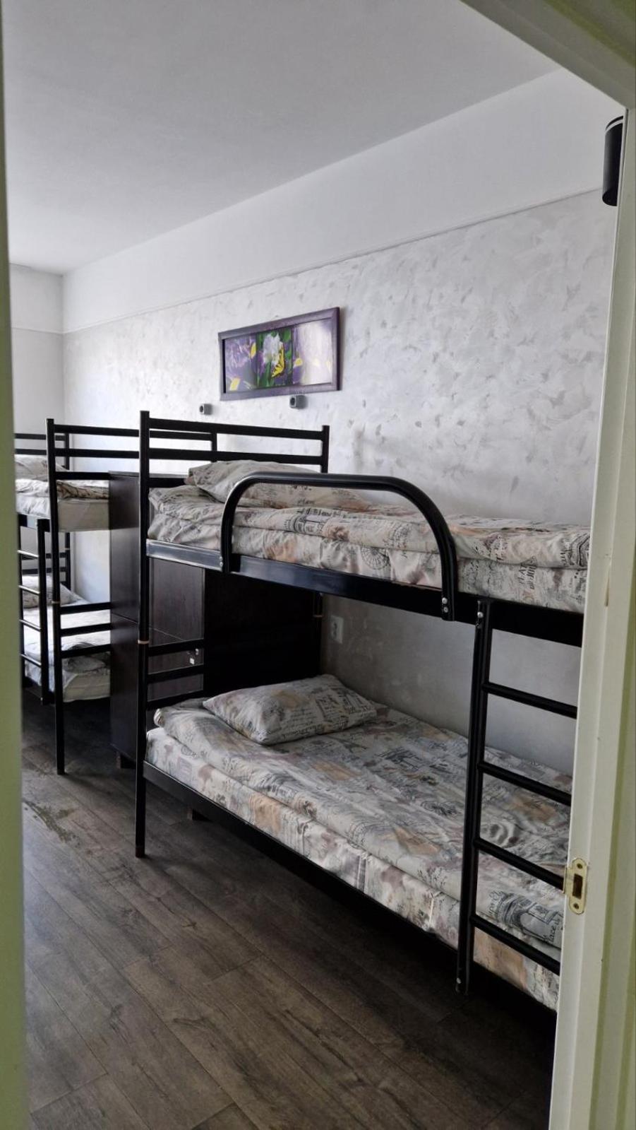 Art Galery Hostel Львов Экстерьер фото